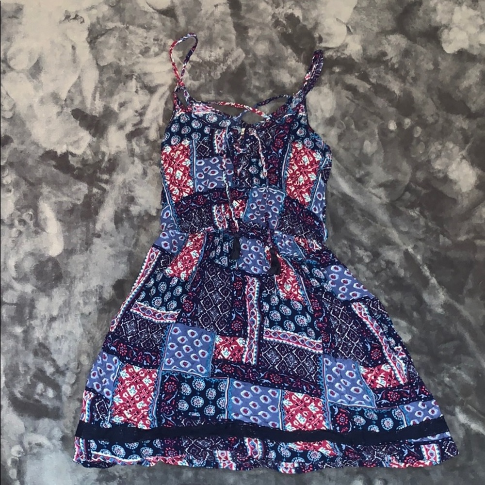 3 FOR $25 patterned hollister strappy dress